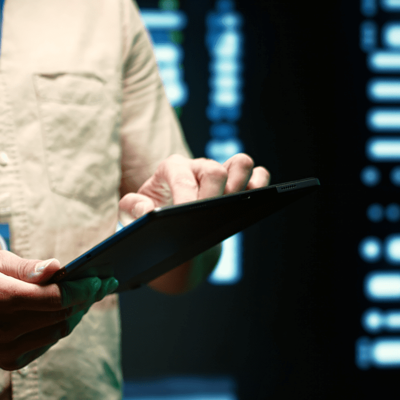 DELIVERING TRUSTED IT EXPERTISE ON DEMAND